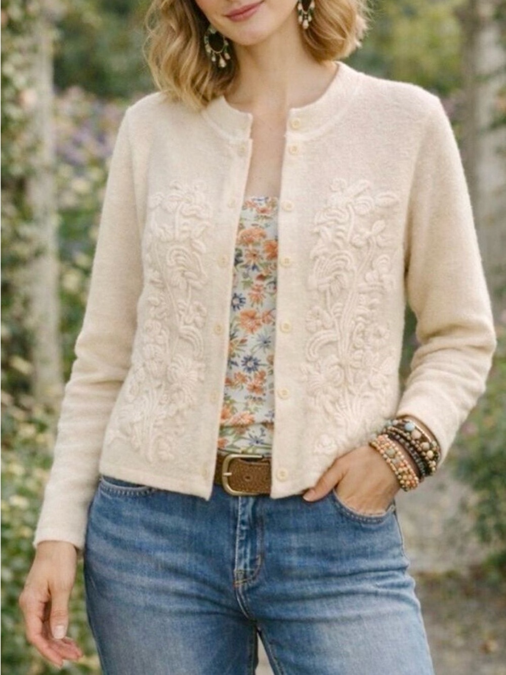 Vintage Talbots Cream Wool Embroidered Cardigan size MP